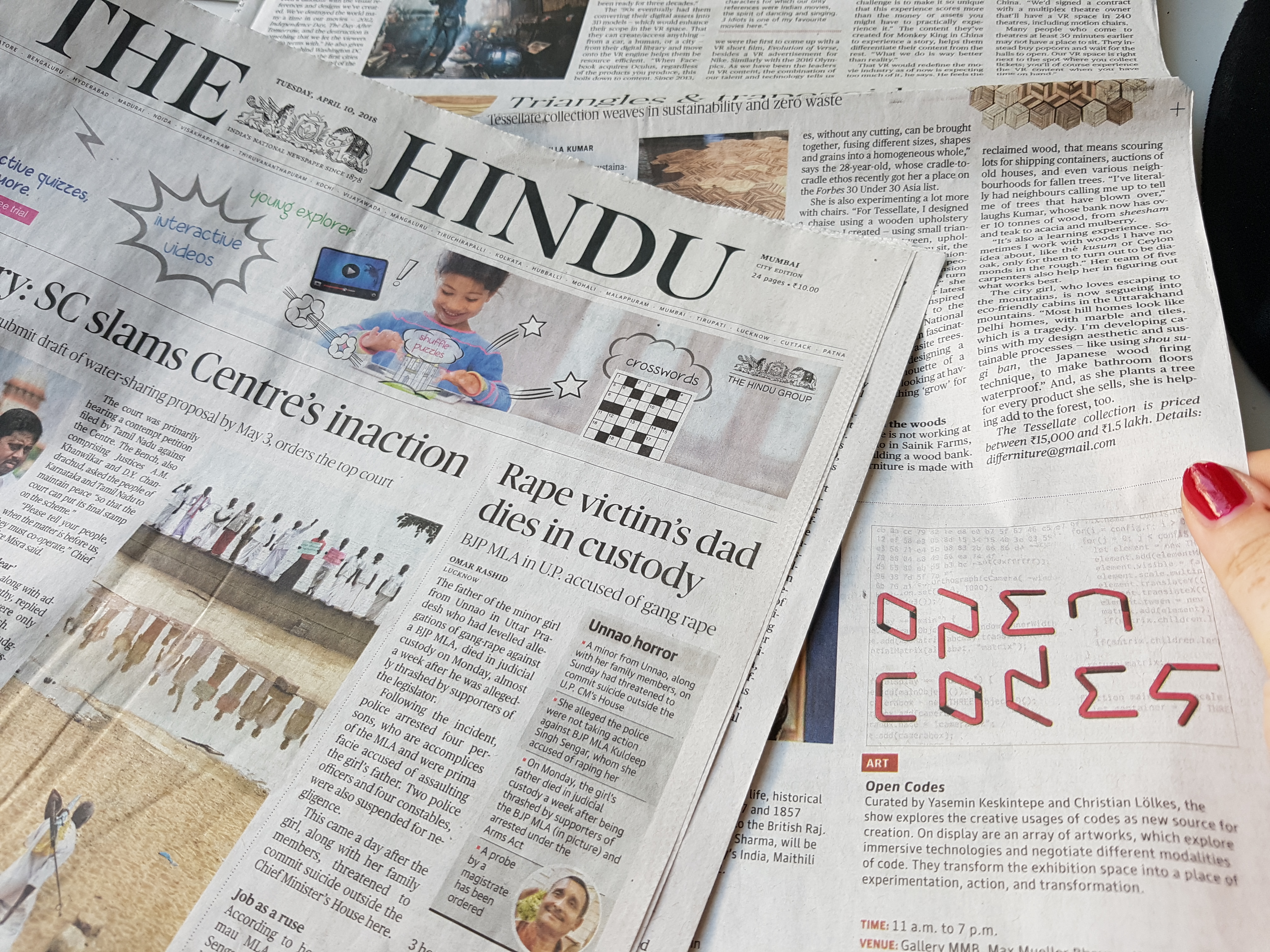 Das Titelbild der Zeitung »The Hindu« mit »OpenCodes« Artikel