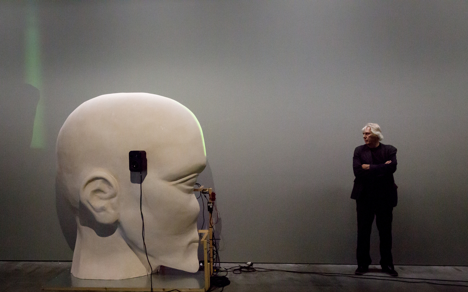 Blick in die Ausstellung »Hybrid Layers«