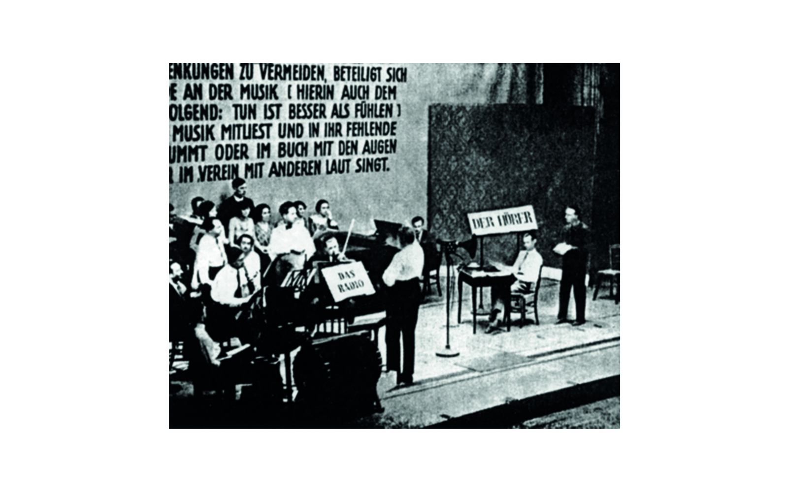 The premiere of the piece »Lindenbergpflug« on 27.7.1929, which was broadcast on the radio.