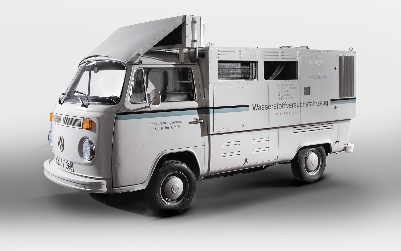 Image of a white hydrogen test vehicle against a white background.