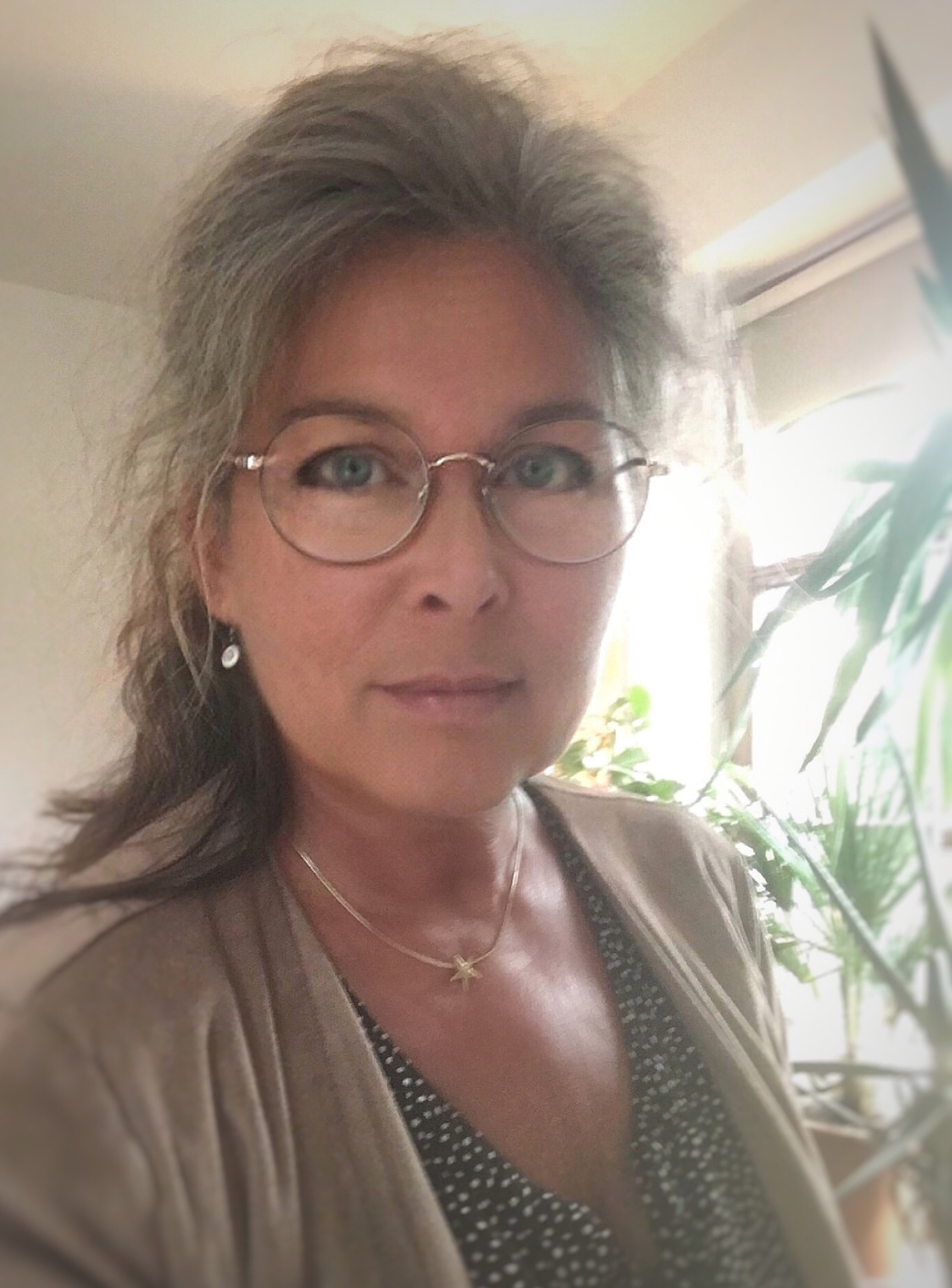 Ein Portraitfoto von Annette Hünnekens