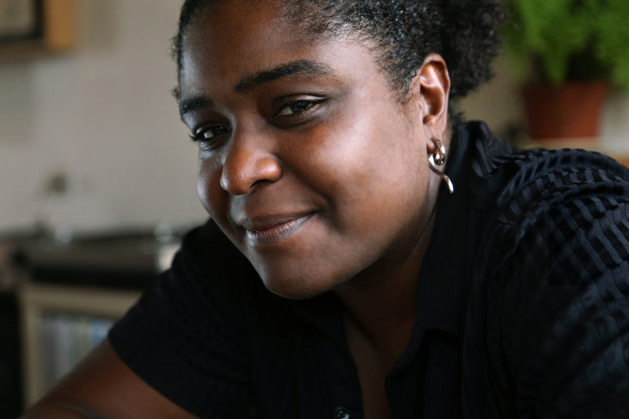 Porträt von Yvette Janine Jackson