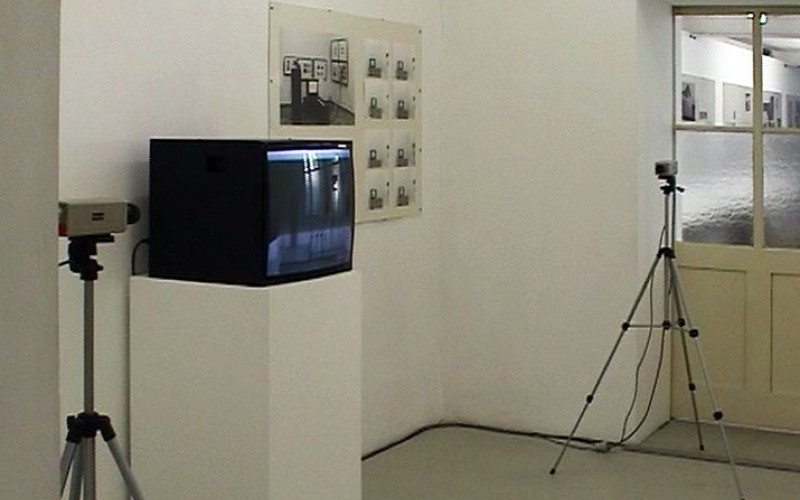 Raumansicht der Ausstellung »Peter Weibel. Sozialmatrix«