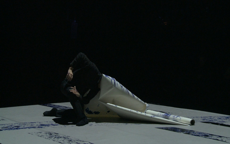 Filmstill from the performance »Room notations«