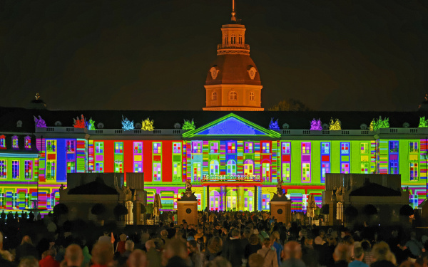 At the Karlsruhe palace colorful tiles are projected