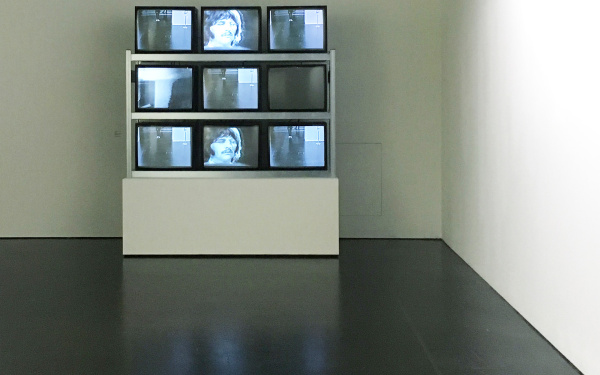 Blick in die Ausstellung »Radical Software«
