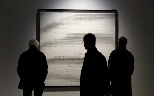 Blick in die Ausstellung »DIA-LOGOS. Ramon Llull und die Kunst des Kombinierens« 