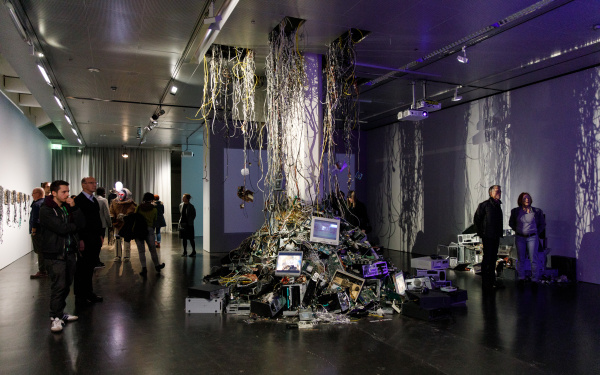 Blick in die Ausstellung »Digital Imaginaries – Africas in Production«