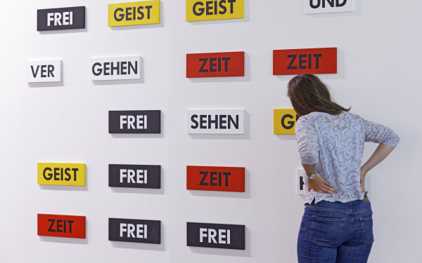 Blick in die Ausstellung »Reinhard Döhl: Alles ist möglich. Alles ist erlaubt.«
