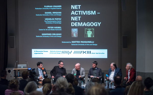 Podiumsrunde bei »Net Activism – Net Demagogy« 