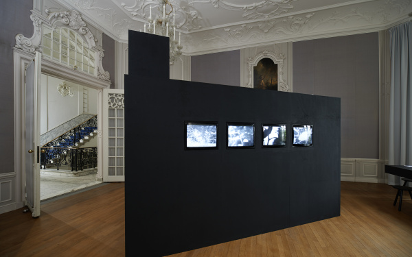 Blick in die Ausstellung »Radical Software. The Raindance Foundation, Media Ecology and Video Art«, West, Den Haag