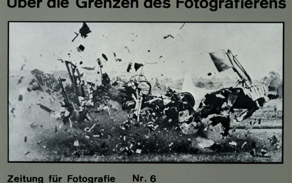 Andreas Seltzer und Dieter Hacker (Hg.), Volksfoto. Zeitung für Fotografie. Über die Grenzen des Fotografischen, Nr. 6, 7. Produzentengalerie, Berlin, 1980.