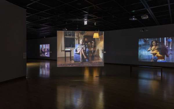 Blick in die Ausstellung »Writing the History of the Future. Signature Works of the Singular ZKM Media Art Collection«, 17. Dezember, 2021 - 3. April, 2022, Gwangju Museum of Art