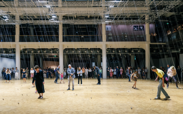 William Forsythe, »Nowhere and Everywhere at the Same Time, No.2« (2013) im ZKM | Karlsruhe, 2023.