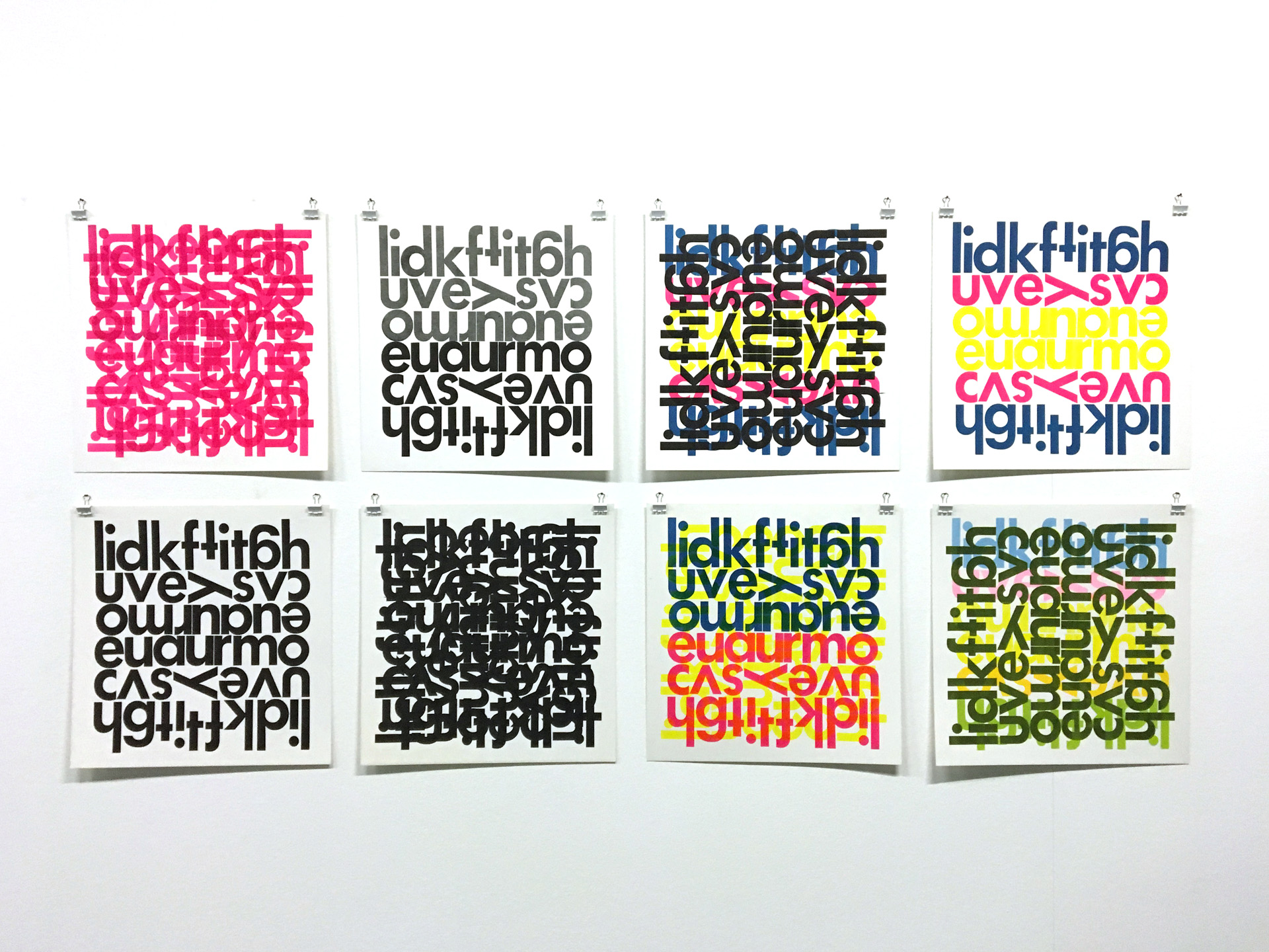 Blick in die Ausstellung »Hansjörg Mayer. The Smell of Ink«