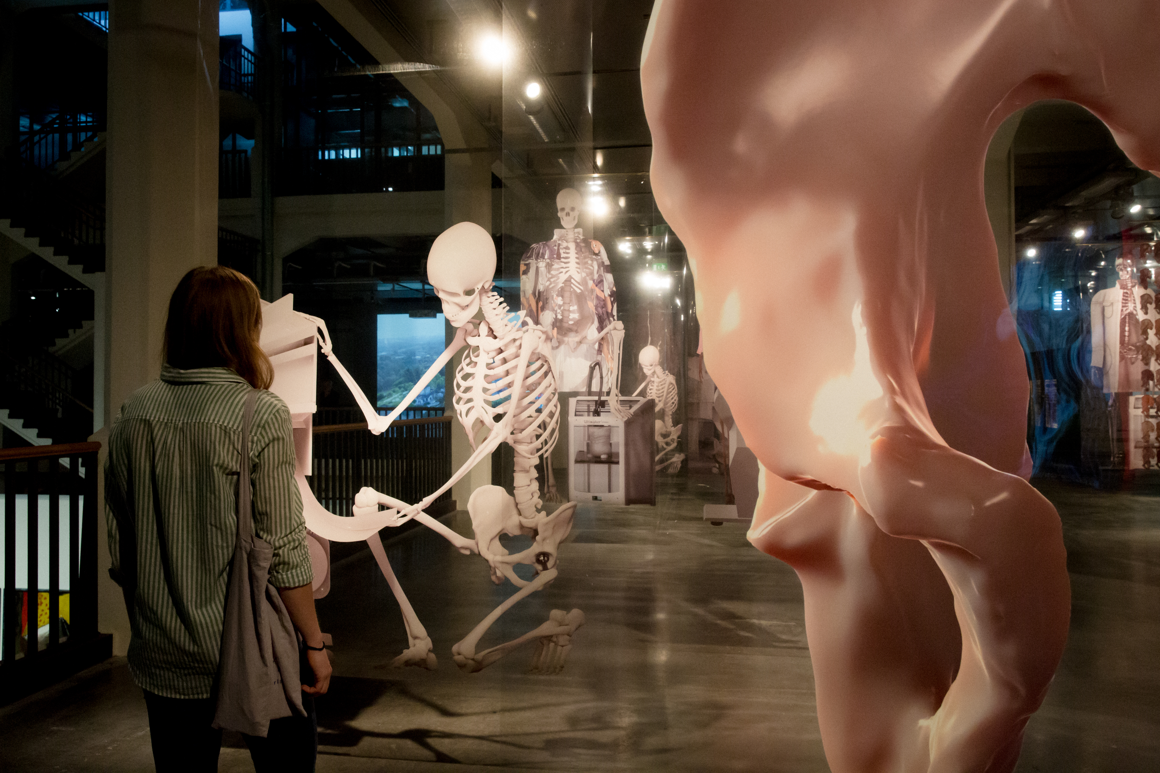Blick in die Ausstellung »Hybrid Layers«