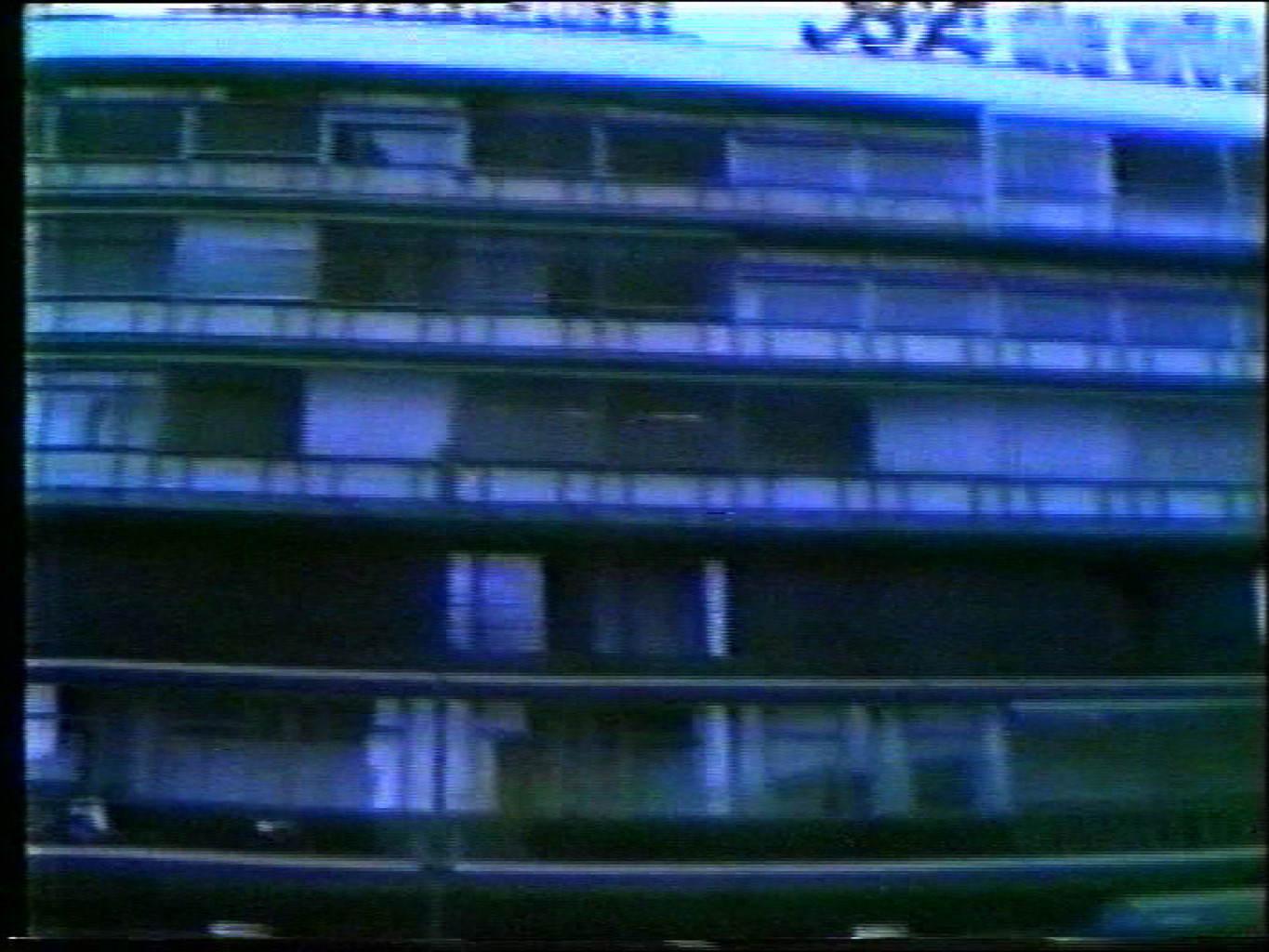 Bei uns zu Haus / At Home With Us / Or: Video