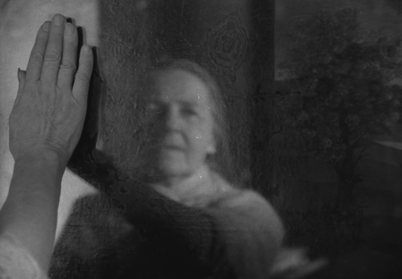 »The Mirror« 1975