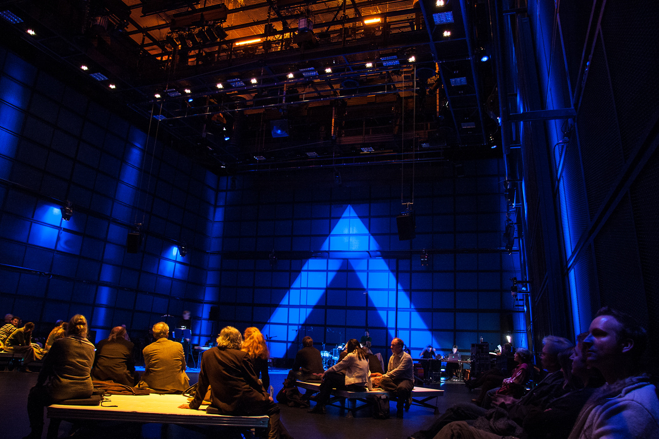 Veranstaltung im ZKM Medientheater