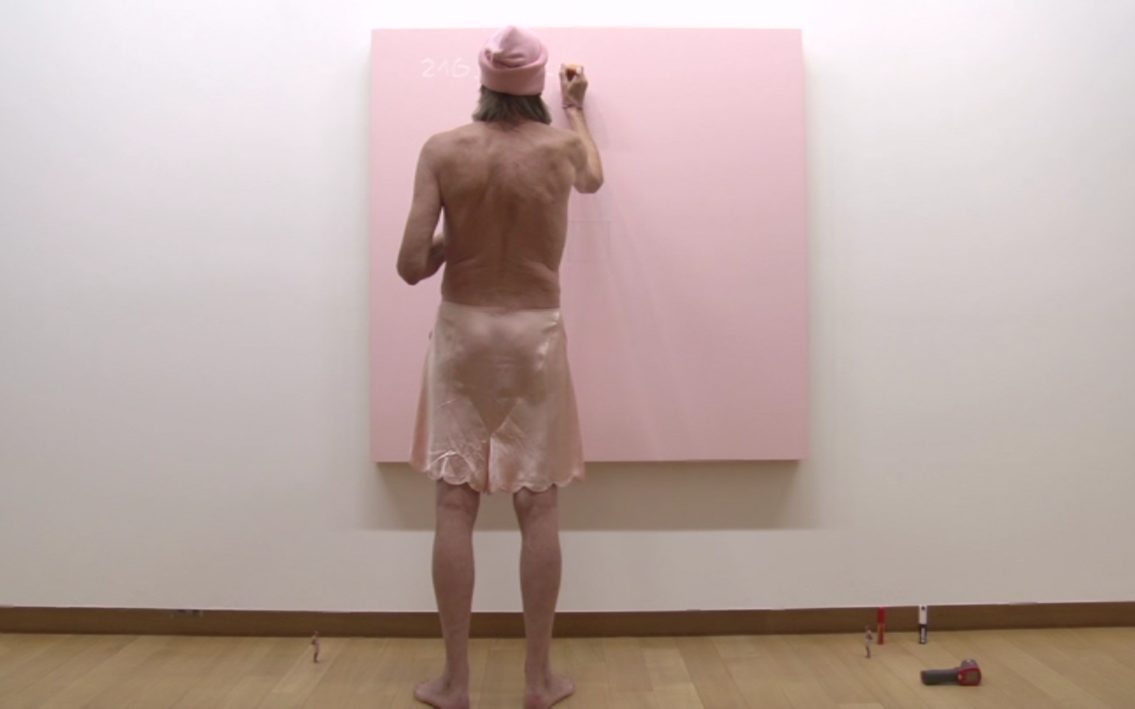 Ulay, »A Skeleton in the Closet«, 2015, performance at the Stedelijk Museum Amsterdam