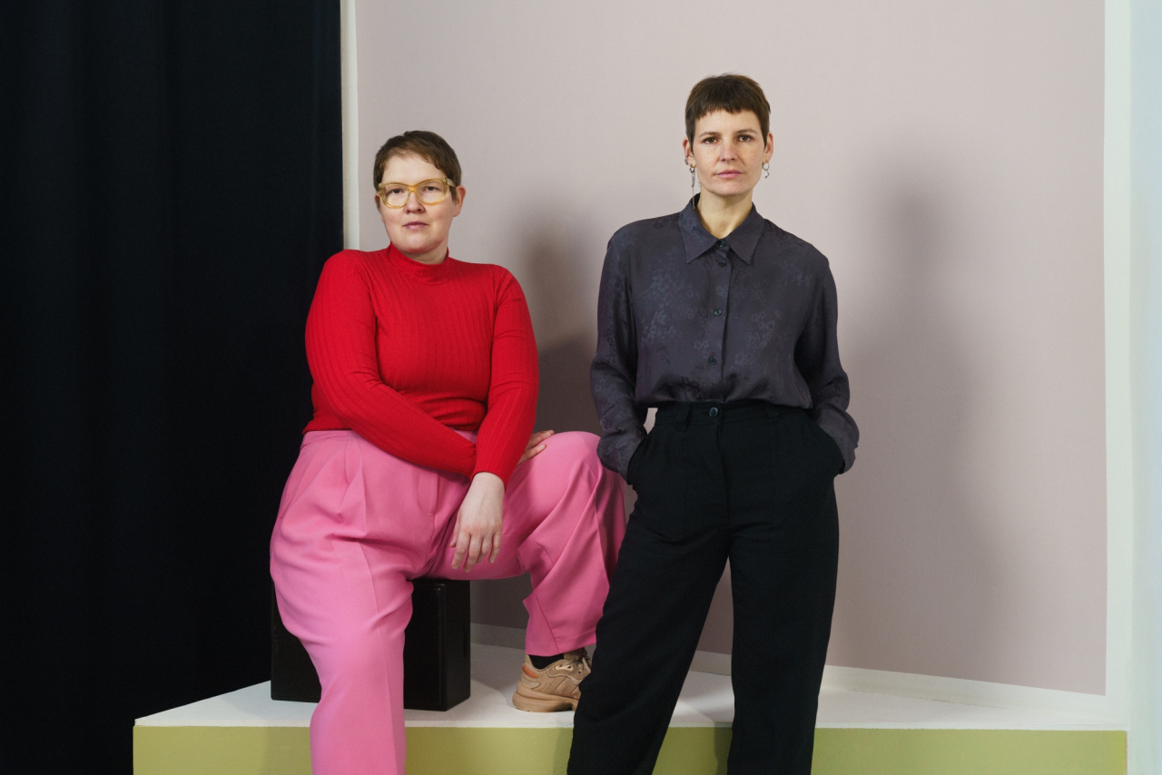 Portrait of Anna Jehle and Juliane Schickedanz