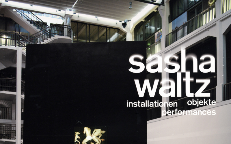 Cover der Publikation »Sasha Waltz: Installationen, Objekte, Performances«