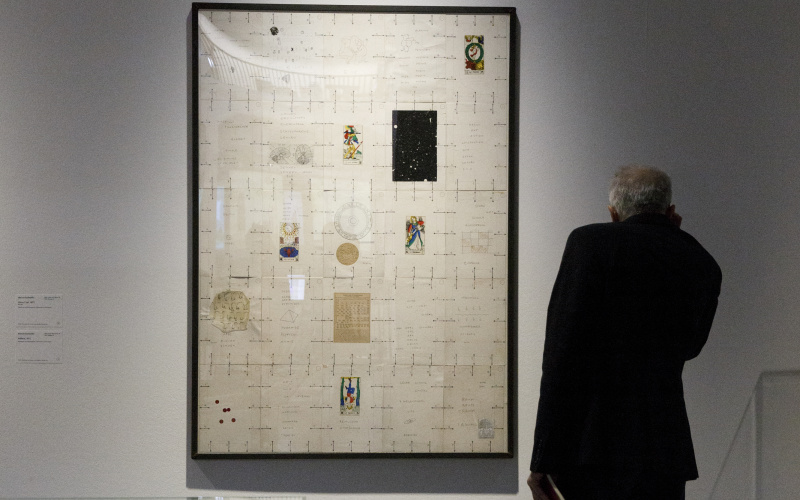 Blick in die Ausstellung »DIA-LOGOS. Ramon Llull und die Kunst des Kombinierens« 