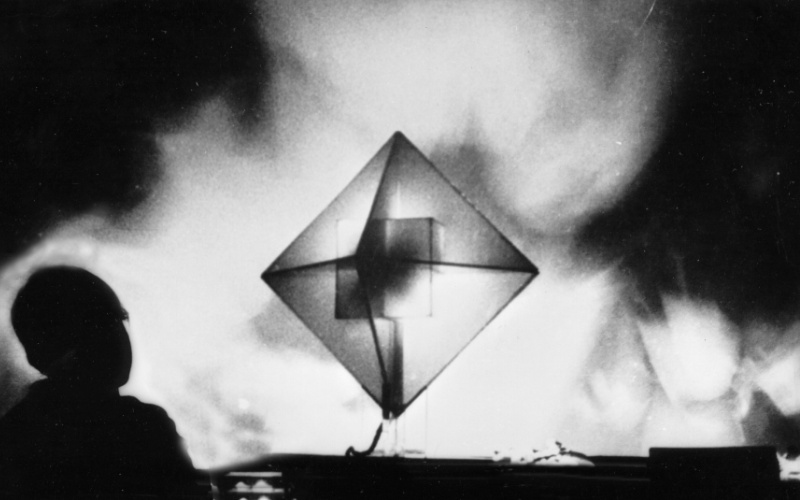 Black and white picture of an enlightened cube