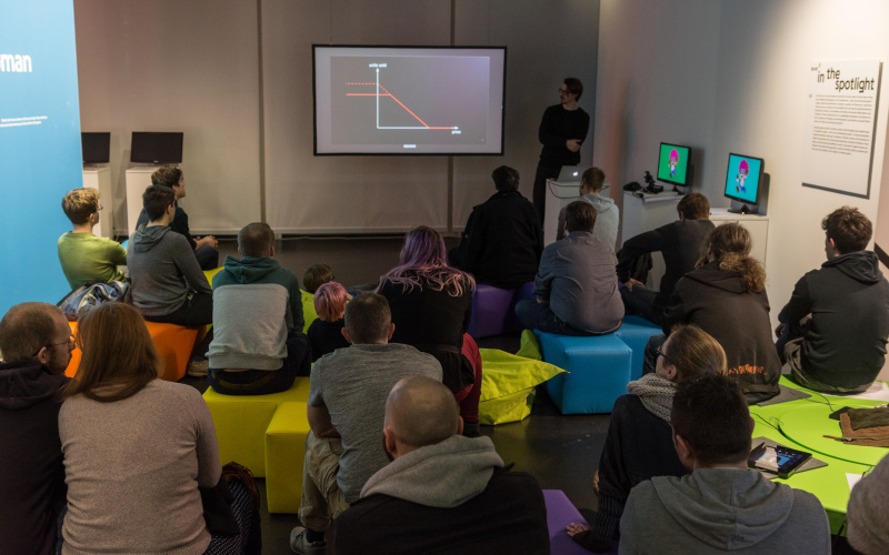 Talk & Play in der Gameplay-Ausstellung