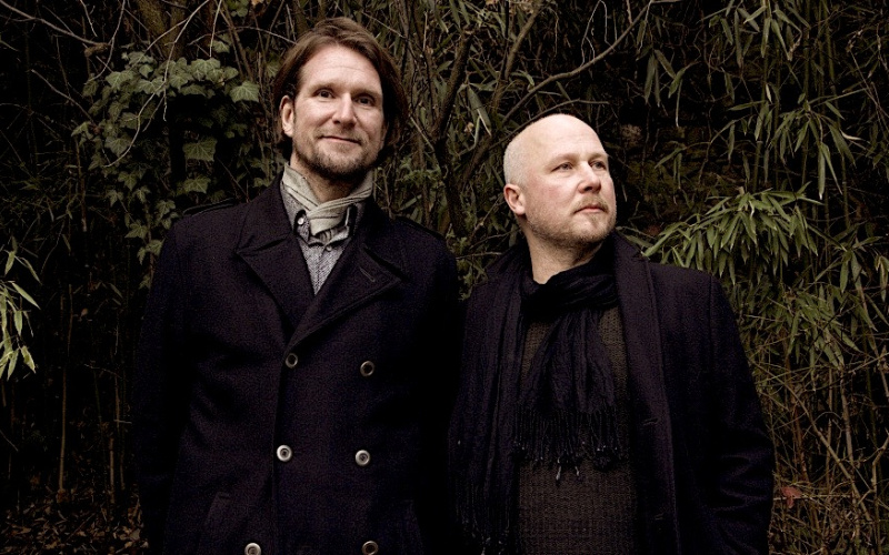 Portrait des Künstlerduo Lasse-Marc Riek & Tobias Schmitt 