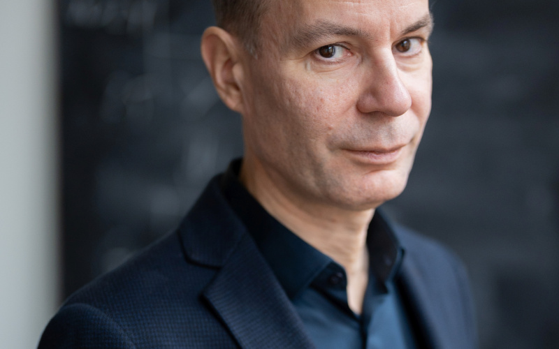 Portrait of Matthias Bruhn