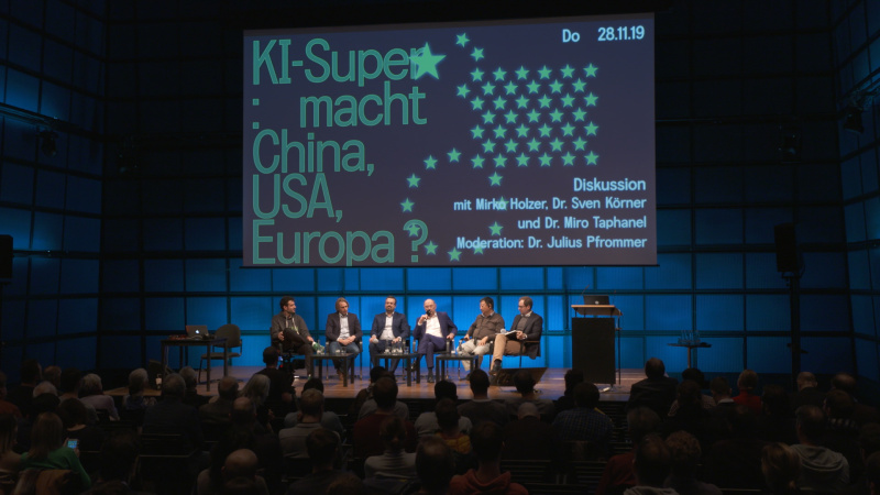 i6696_19_mth_r_gp_xl_kisupermacht_podiumsdiskussion_thumb2.jpg