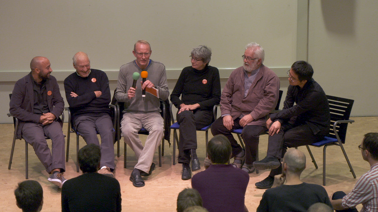 panel_discussion_thumb.jpg