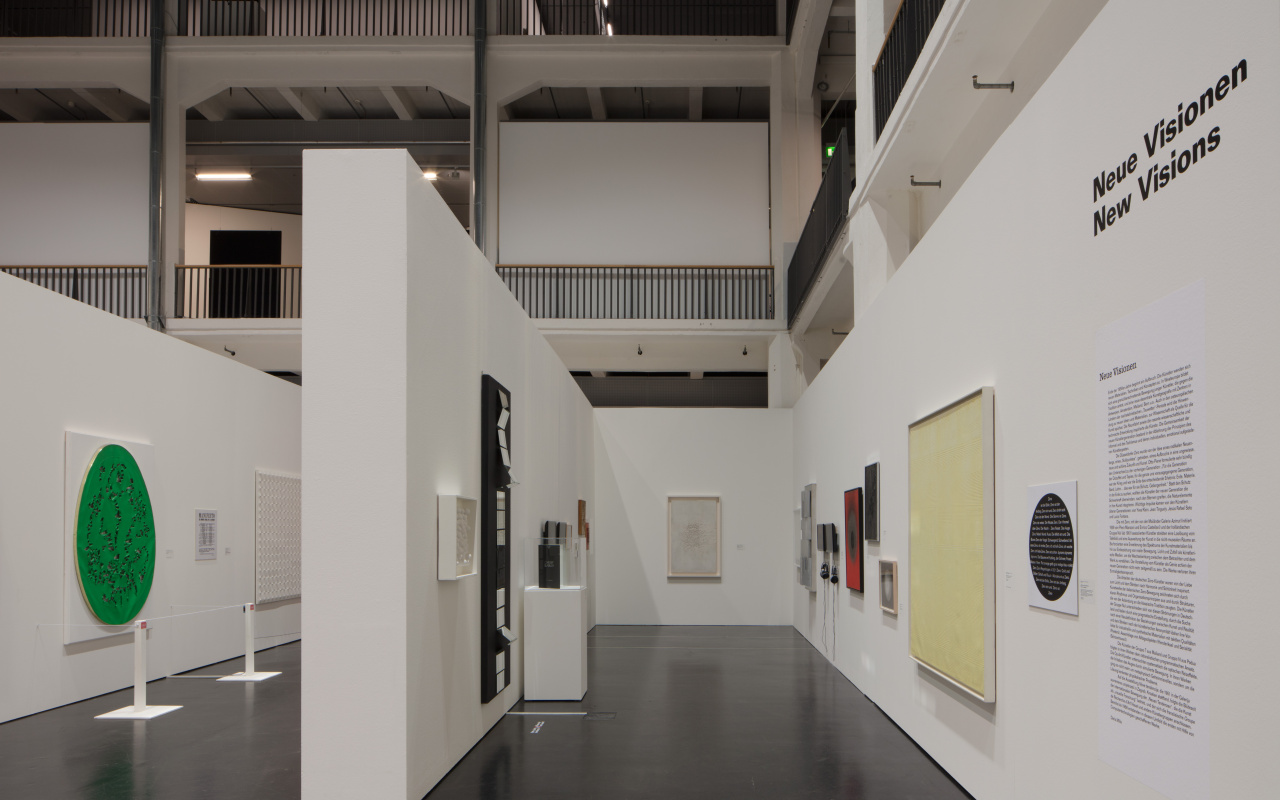 Blick in die Ausstellung »Kunst in Europa 1945-1968«.