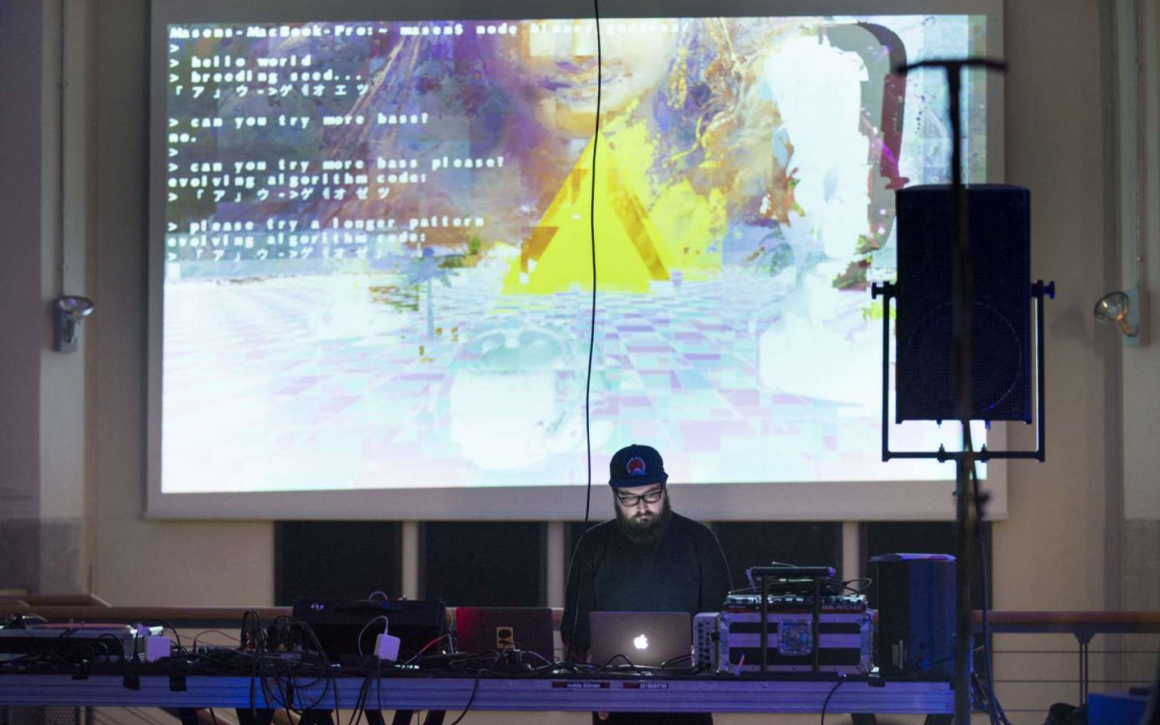 Artist Damian T. Dziwis connects live coding and artificial intelligence