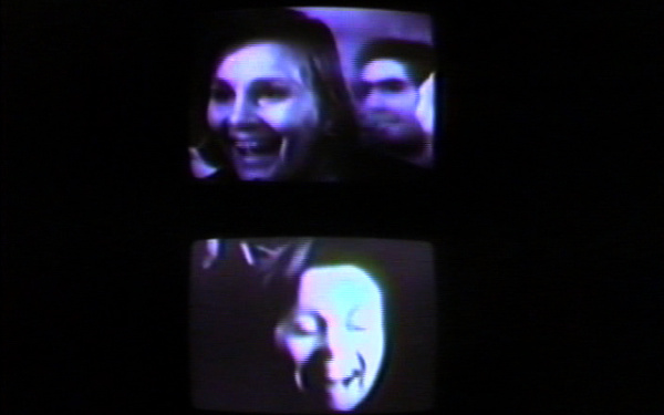 Videostill aus »TV to TV« von Aldo Tambellini