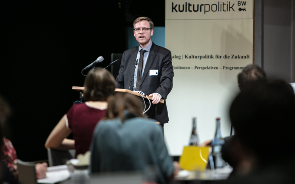 Dr. Markus Gabriel während der Konferenz