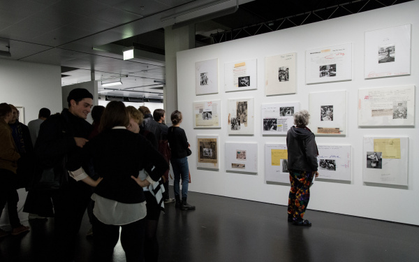 Blick in die Ausstellung »Resonanzen«