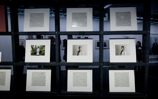 Blick in die Ausstellung »Albrecht Kunkel: Quest«
