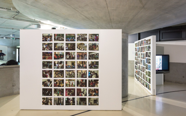 Blick in die Ausstellung »Global Control and Censorship« in Prag