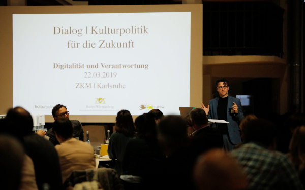 2019-ZKM-duv-kongress-01