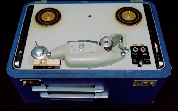 Devices from the historic studio Hermann Heiß