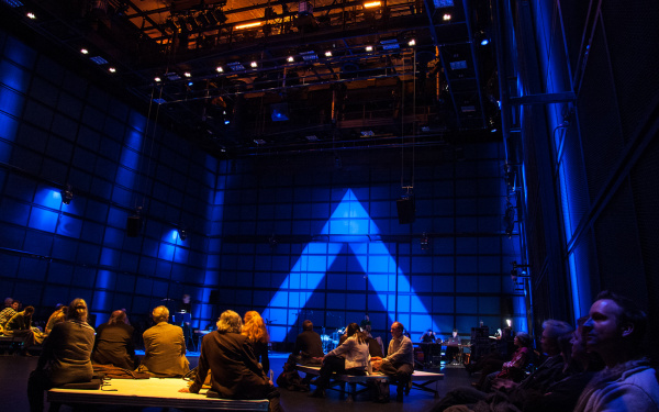 Veranstaltung im ZKM Medientheater