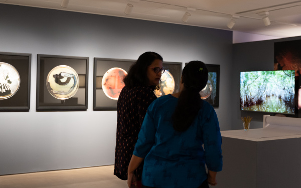 Eröffnung der Ausstellung »Critical Zones. In Search of a Common Ground« in Mumbai.