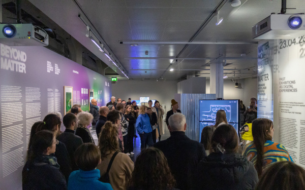 Ausstellungsansicht »Matter. Non-Matter. Anti-Matter« im ZKM | Zentrum für Kunst und Medien Karlsruhe, 2022.