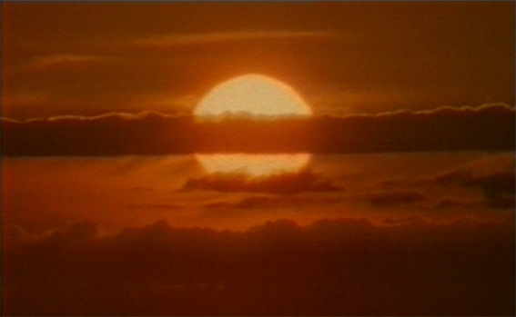 Michael Schirner, »Unterschwellige Werbung, Sonnenuntergang«, Zimbo Fleisch- und Wurstwaren, 1990