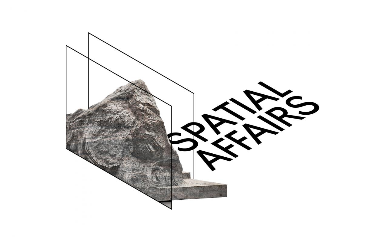 Lettering »Spatial Affairs« in spatial black lettering, next to an excerpt from a work by Alicja Kwade: atwo-dimensional image of a rock.