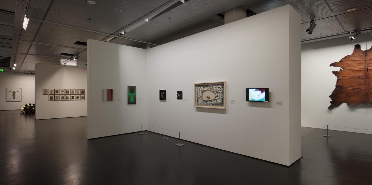 Blick in die Ausstellung »Kunst in Europa 1945-1968«.