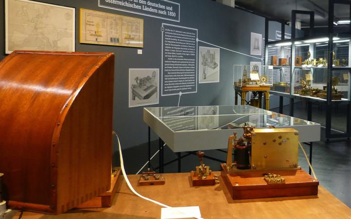 Showcases with old telegraphs