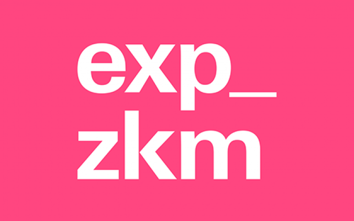 Pink icon of the ZKM app »experience_zkm«.